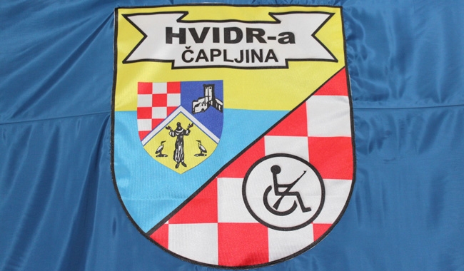 Pi&scaron;e: ČA::portal